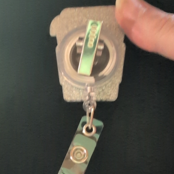 Starbucks Theme Green Leopard Coffee Badge Reel - Picture 3 of 4